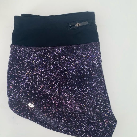 Lululemon speed up shorts - Picture 2 of 2